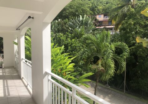 BAS DE VILLA T3 A TARTANE